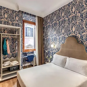 Townhouse Condotti 29 Rome