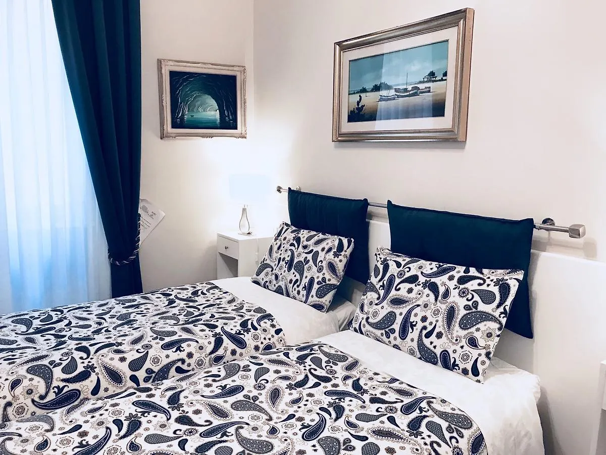 Nori Guest House Rom Bed & Breakfast